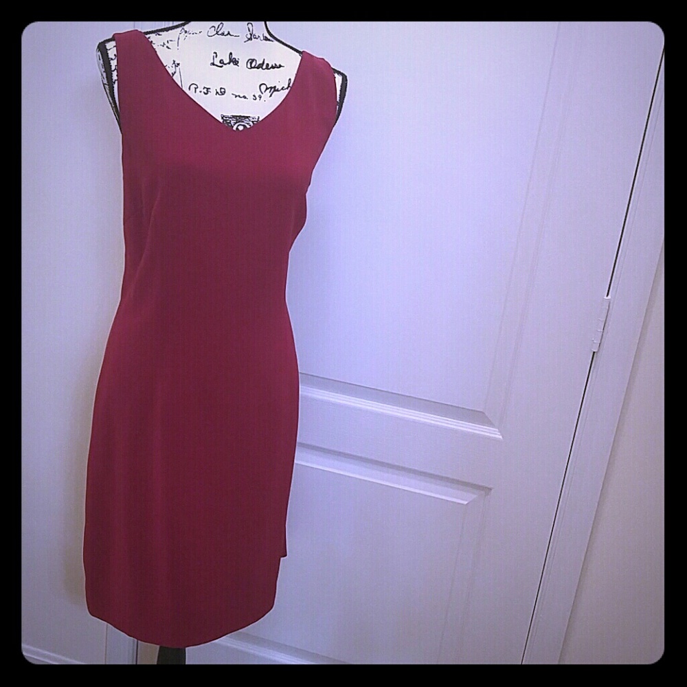 Classic Red Sleeveless Dress